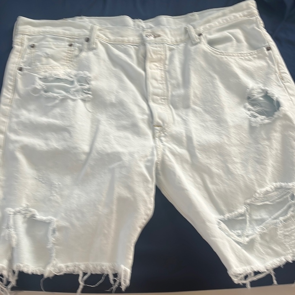 Levi’s distressed shorts